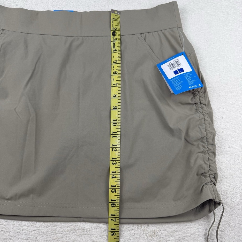 NWT-Columbia Omni-Shield Omni-Shade Skort Skirt Active Fit Size L Tusk/Tan - Picture 10 of 10